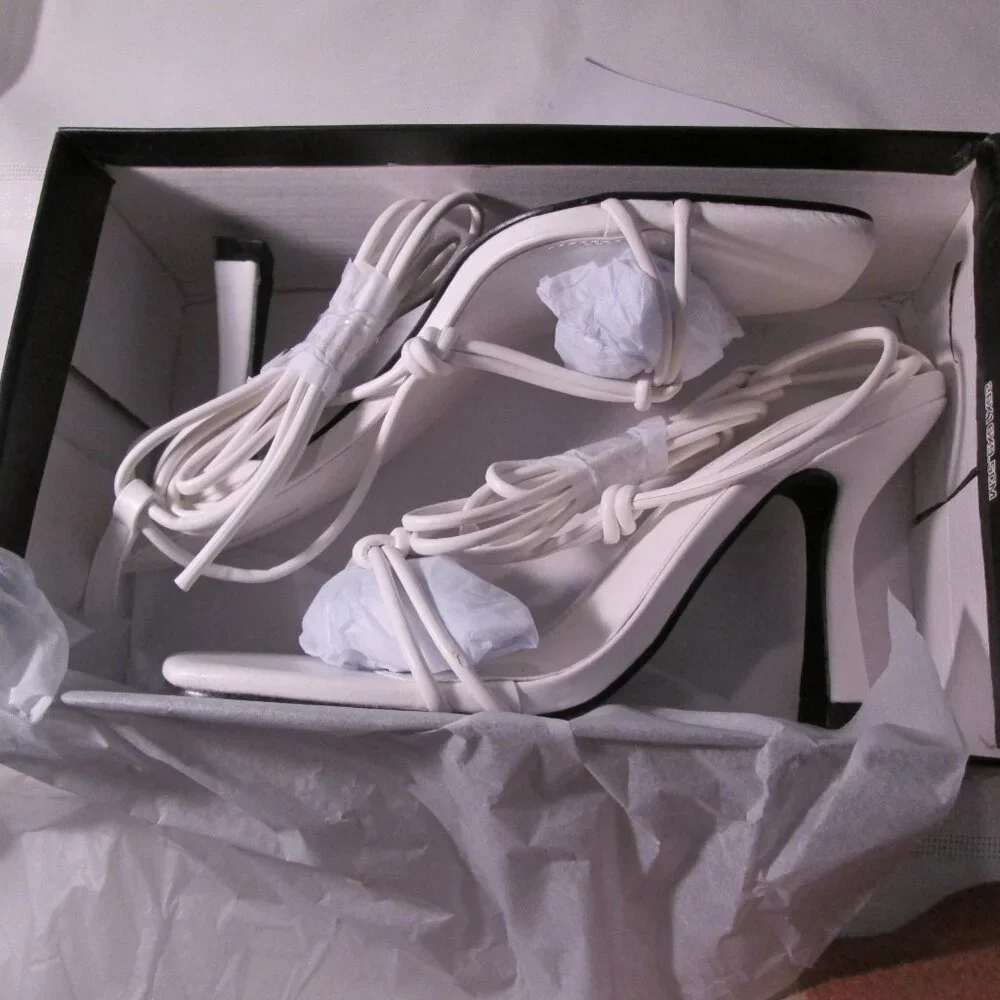 PrettyLittleThing Barely There Twisted Knot Lace Up Heeled Sandals Sz 7